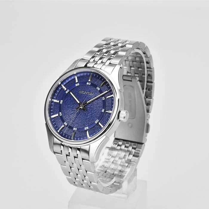 Luxurious Stainless Steel Men's Watch Sophisticated Durable and Elegant Design for Gentlemen